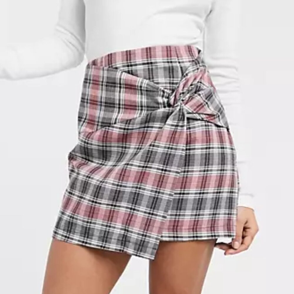 Twist Detailed Wrap Plaid Mini Skirt